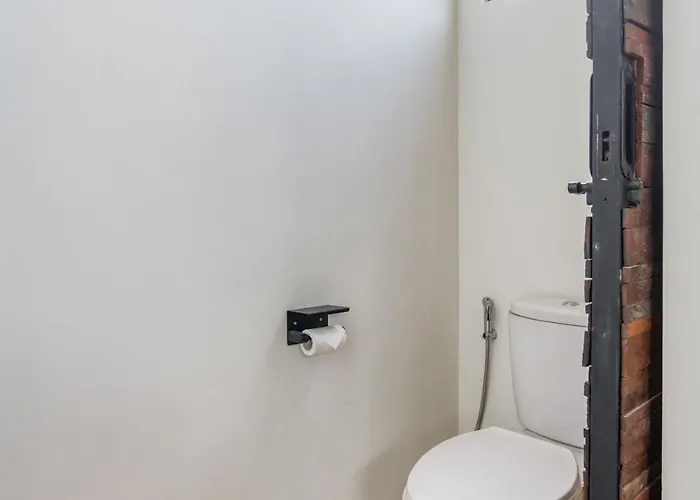 Modern Designer Loft In The Heart Of アパート *